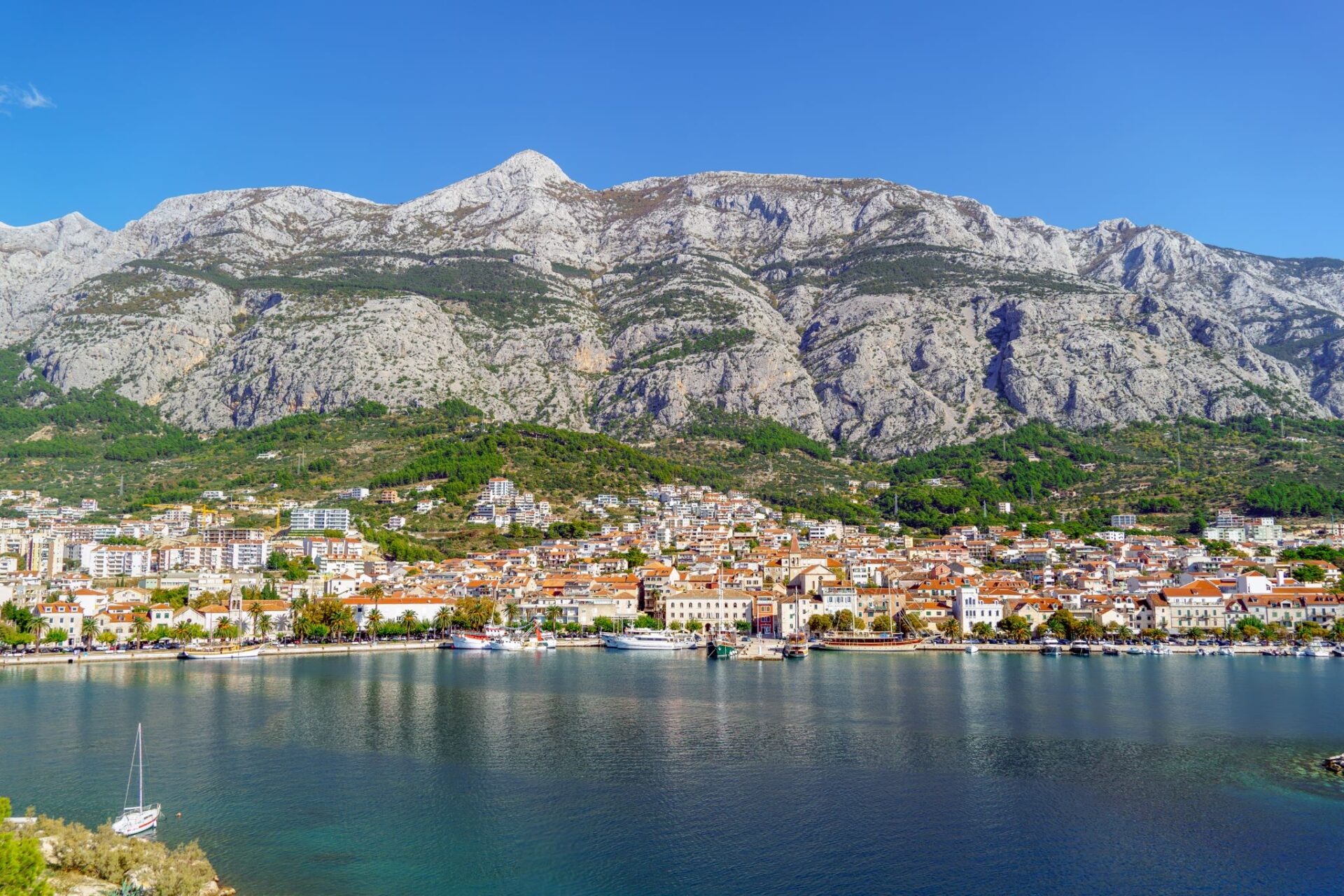 Makarska – a story set between the mountains and the sea